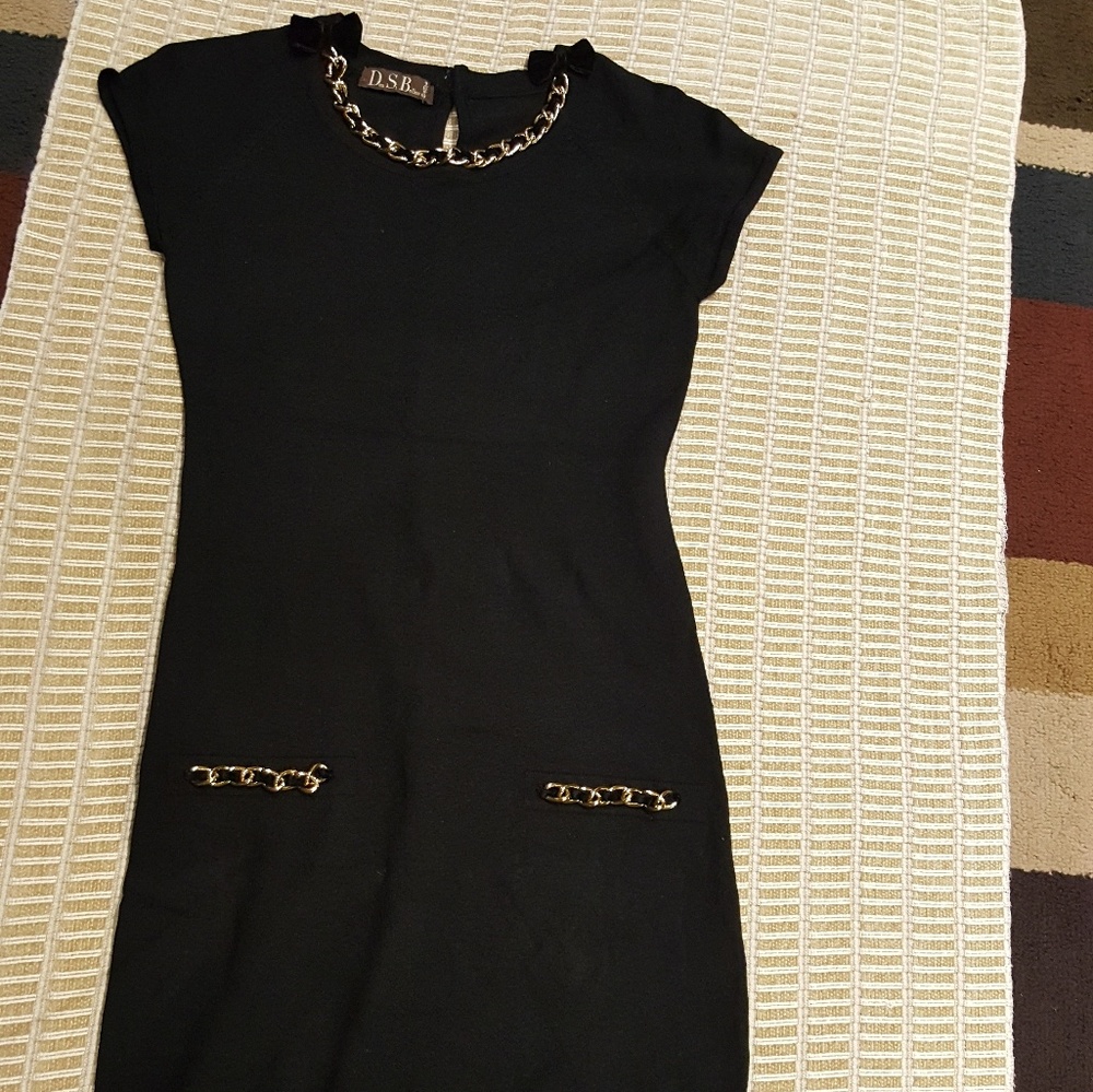 DES Si BELLES Black dress